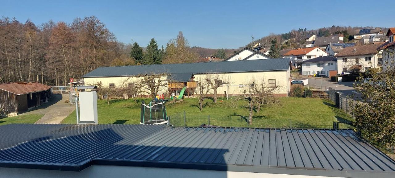Grosse Tolle 4 Zimmer Ferienwohnung Im Herzen Des Odenwaldes Mörlenbach Dış mekan fotoğraf