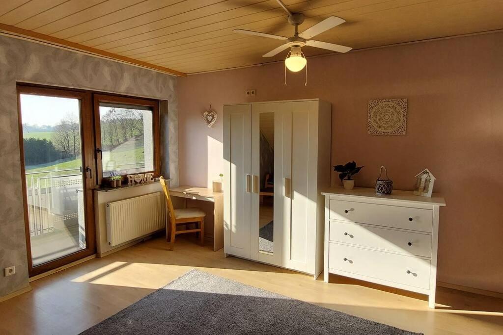 Grosse Tolle 4 Zimmer Ferienwohnung Im Herzen Des Odenwaldes Mörlenbach Dış mekan fotoğraf