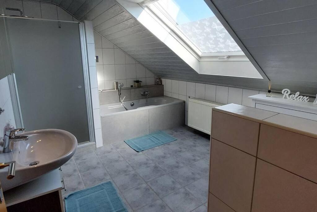 Grosse Tolle 4 Zimmer Ferienwohnung Im Herzen Des Odenwaldes Mörlenbach Dış mekan fotoğraf