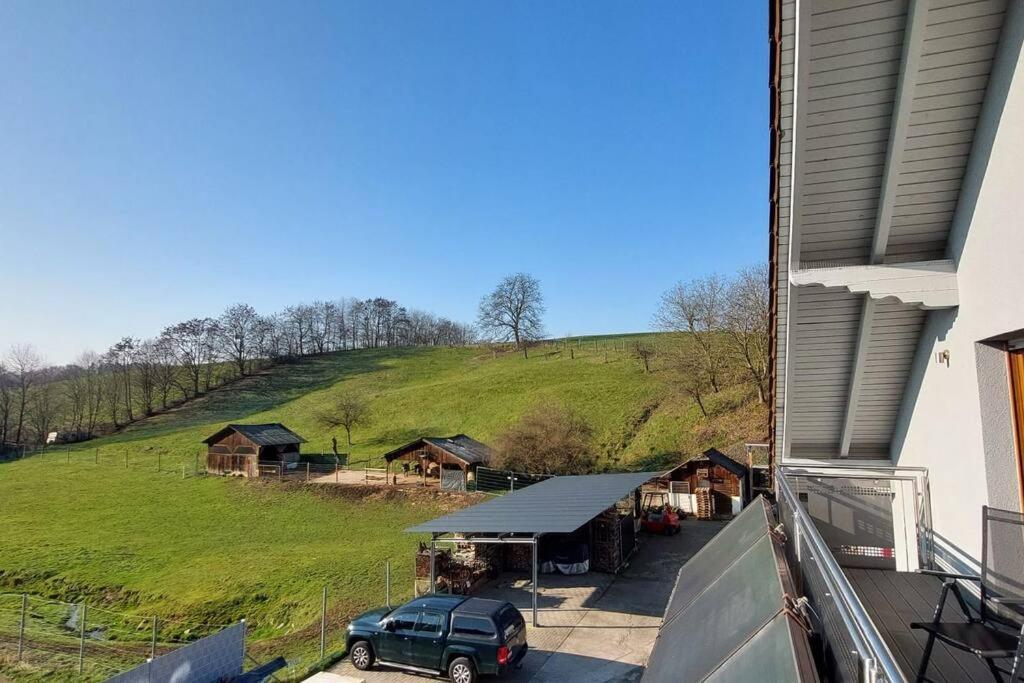 Grosse Tolle 4 Zimmer Ferienwohnung Im Herzen Des Odenwaldes Mörlenbach Dış mekan fotoğraf