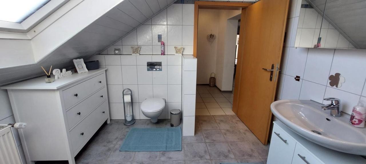 Grosse Tolle 4 Zimmer Ferienwohnung Im Herzen Des Odenwaldes Mörlenbach Dış mekan fotoğraf
