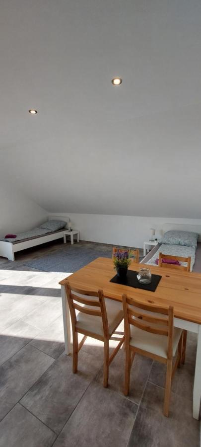 Grosse Tolle 4 Zimmer Ferienwohnung Im Herzen Des Odenwaldes Mörlenbach Dış mekan fotoğraf